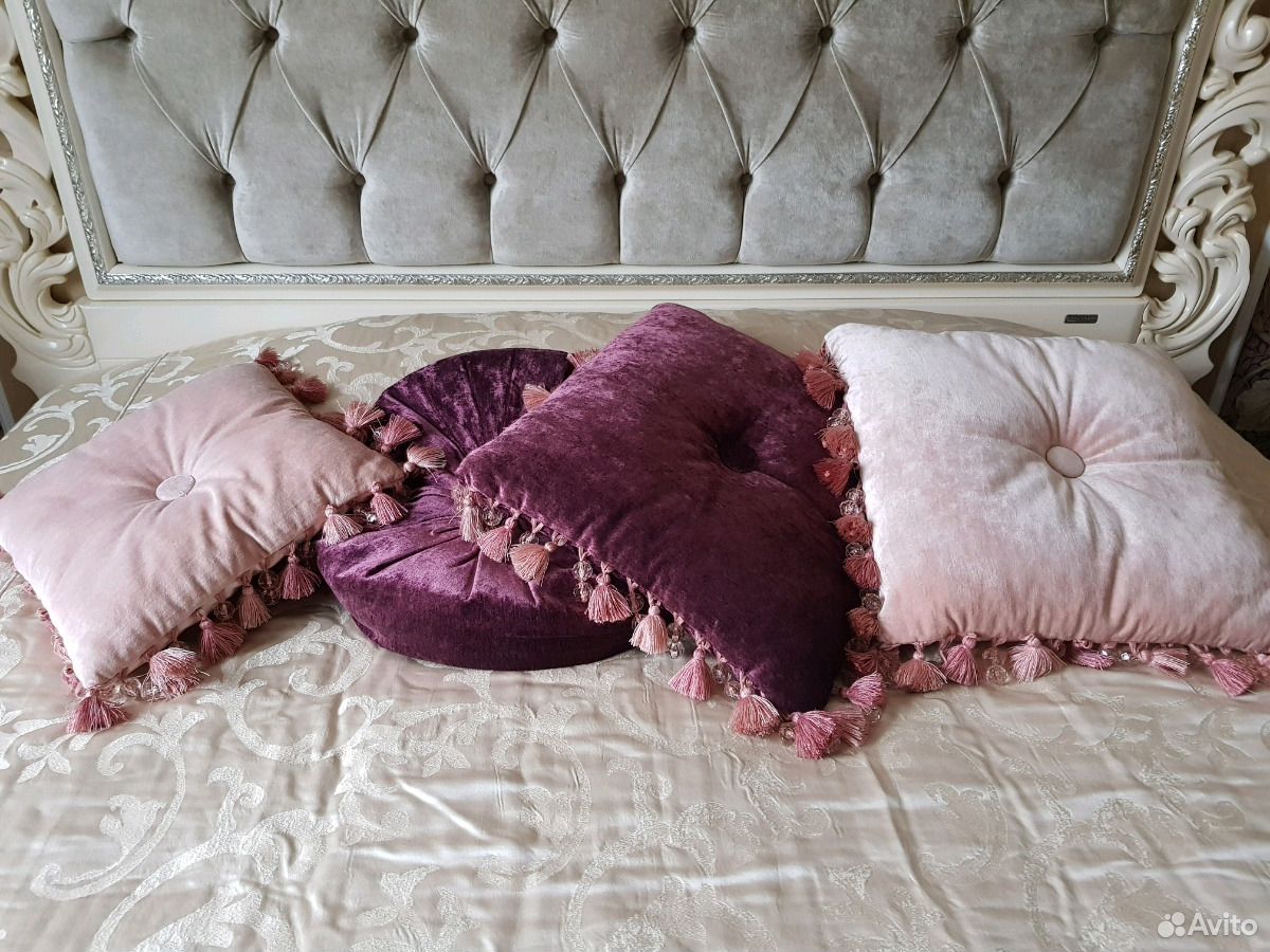 подушки для дивана из бархата