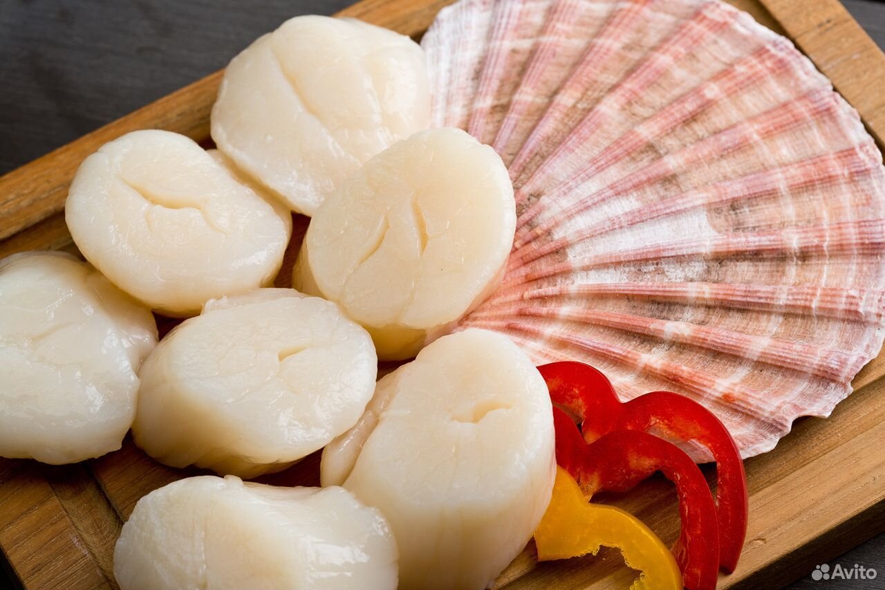 Гребешки ярче. Гребешки ярче. Гребешки блюдо. Гребешки ярче. Мурманский морской гребешок на гриле.