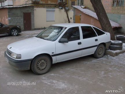 Opel Vectra 1.6 МТ, 1992, хетчбэк, битый