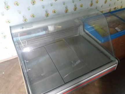 Продам морозильные лари и витрину для охлаждения