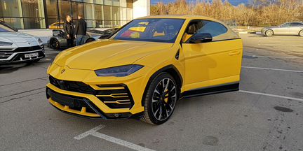 Lamborghini Urus 4.0 AT, 2019, 6 700 км
