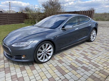 Tesla Model S AT, 2013, 89 000 км
