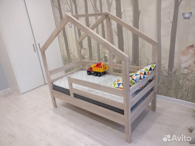 Кровать детская из Дуба