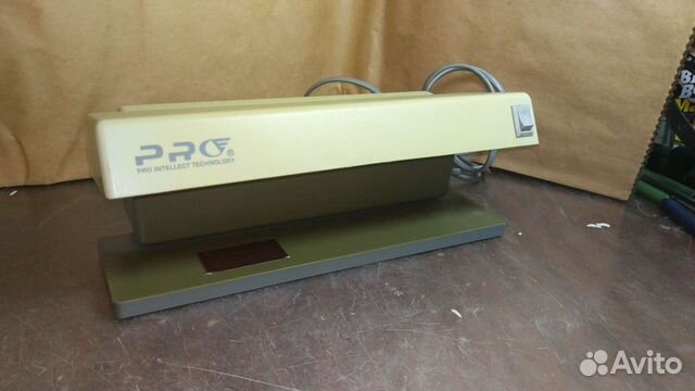 Детектор банкнот ультрафиолетовый PRO-12