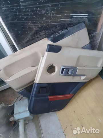 Обшивка двери на ренж ровер вог 3