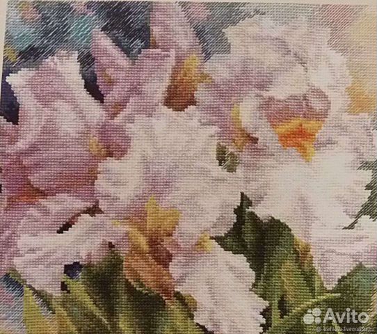 Картина вышитая крестом ирисы
