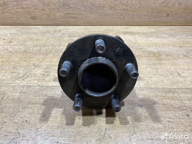 Ступица задняя левая Ford S-MAX, Galaxy 2