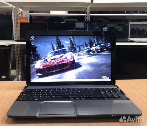 Toshiba/i5 3210/6GB/AMD HD 7600/720GB/15.6