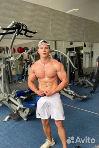 Инструктор тренажерного зала