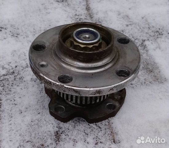 Задняя ступица для Brilliance V5 / H530