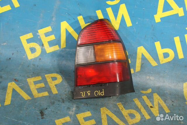 Задний правый фонарь Nissan Primera P10