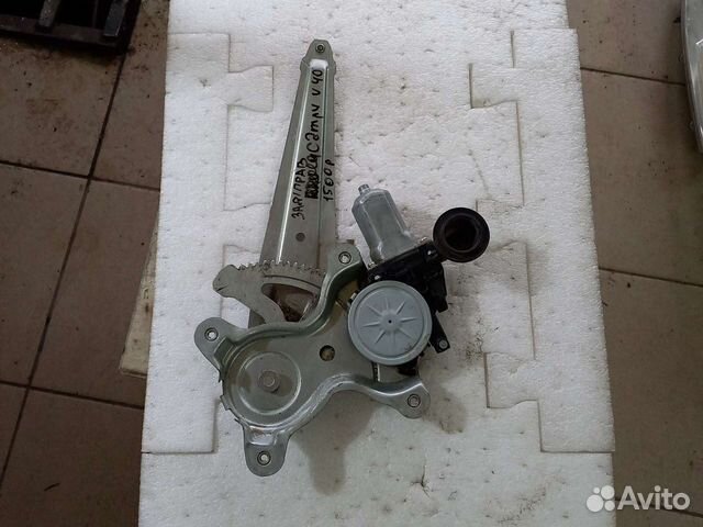 Электростеклоподемник задний правый Toyota CamryV4