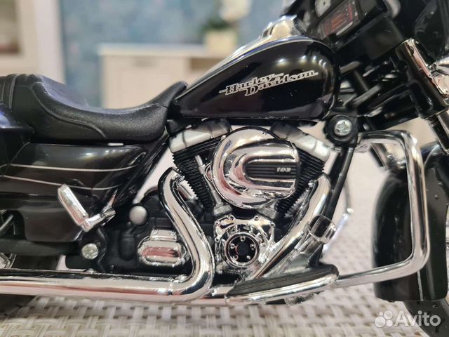 Harley-Davidson Street Glide Special 1:12 Maisto