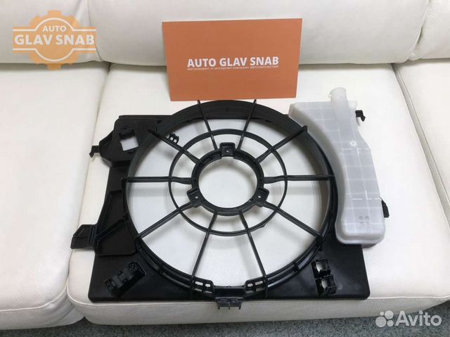 Диффузор вентилятора бачок расширительный Kia Rio