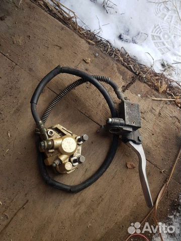 Тормозной суппорт с ручкой и шлангом