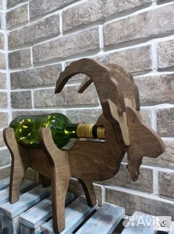 Крутая подставка для бутылок 