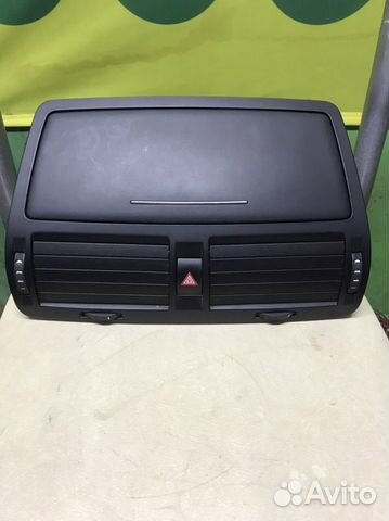 Центральный Бардачек шкода окт А5