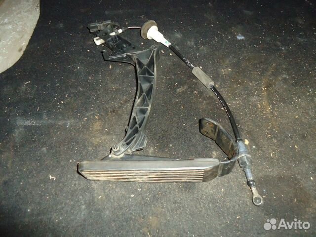 Педаль газа Mercedes Benz W210