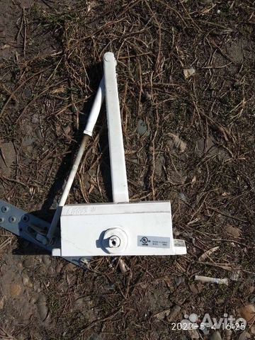 Доводчики дверей