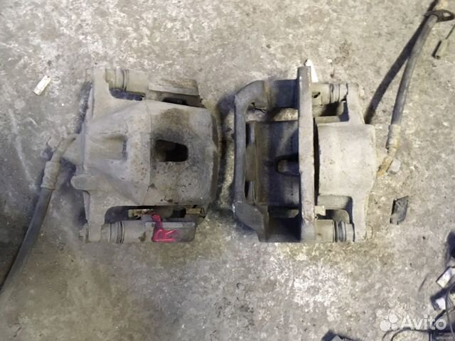 Суппорт передний toyota ipsum