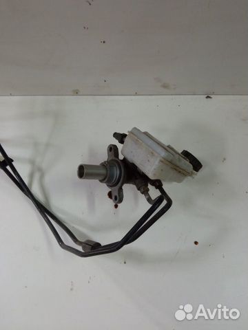 Главный тормозной цилиндр Ford Focus 3