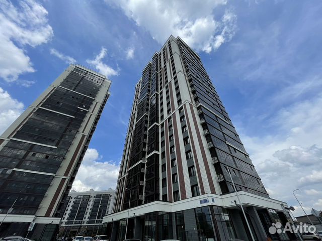 

1-к. квартира, 32 м², 13/25 эт.