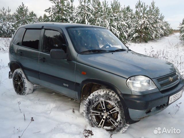 Лобовое стекло на ниву Лобовое стекло на ниву
