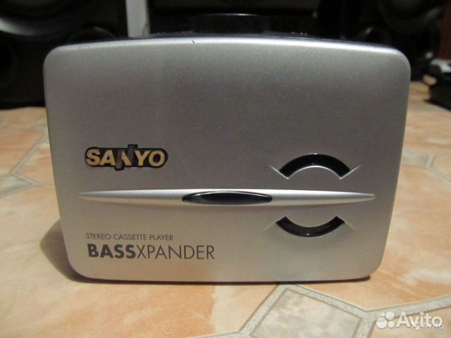 Кассетный плейер Sanyo VIP-100