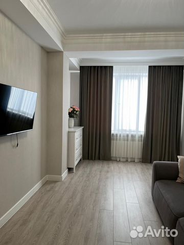 

1-к. квартира, 45 м², 9/9 эт.