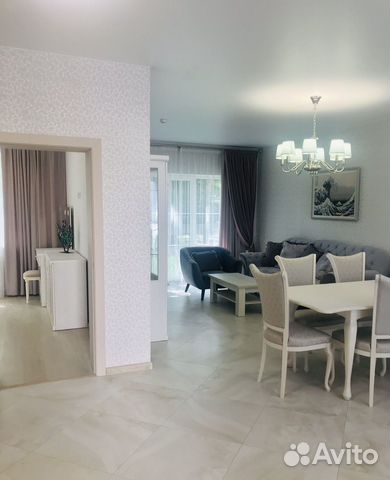 

7-к. таунхаус, 190 м²