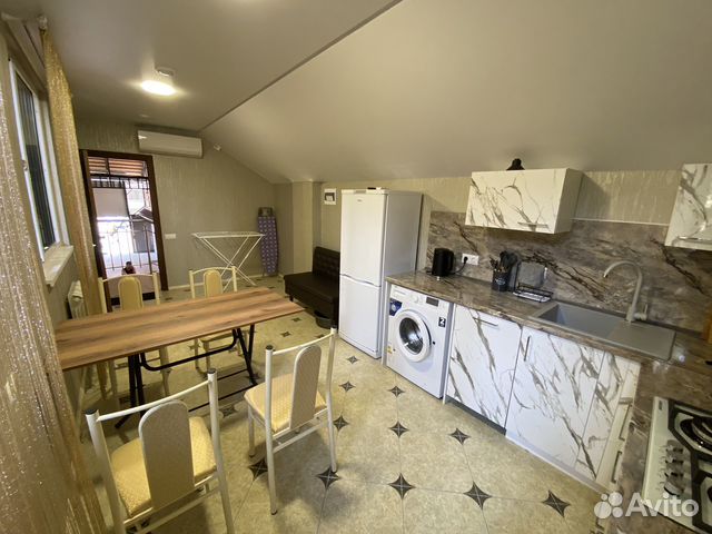 

3-к. квартира, 80 м², 2/3 эт.