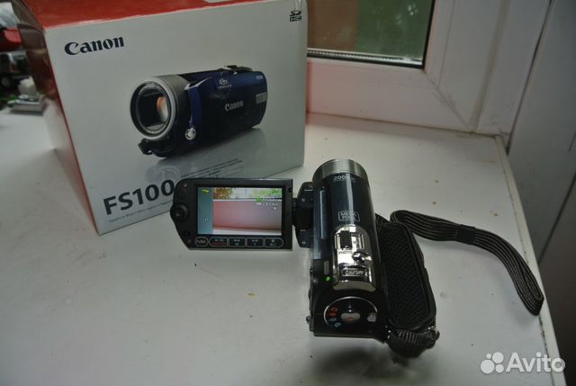 Видеокамера Canon FS100 звонить с 10 до 20ч Видеокамера Canon FS100 звонить с 10 до 20ч
