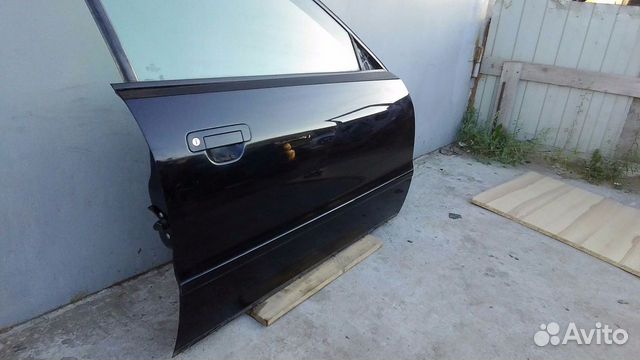 Дверь передняя правая Audi A4 B5 Дверь передняя правая Audi A4 B5
