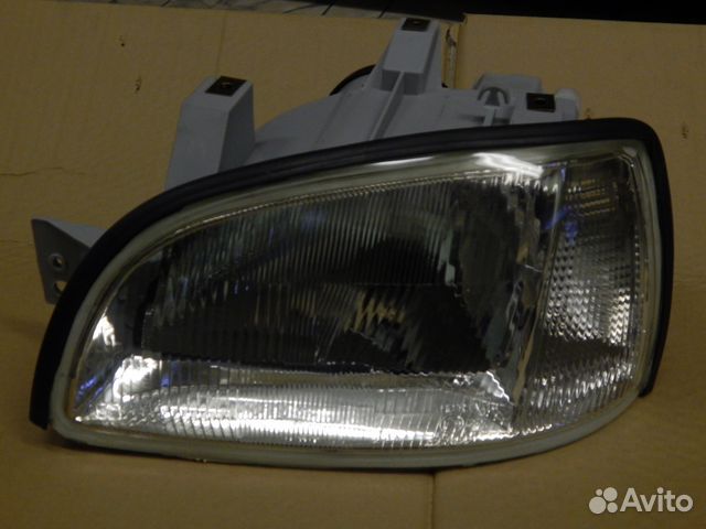 Фара левая правая Renault Clio 1 Фара левая правая Renault Clio 1