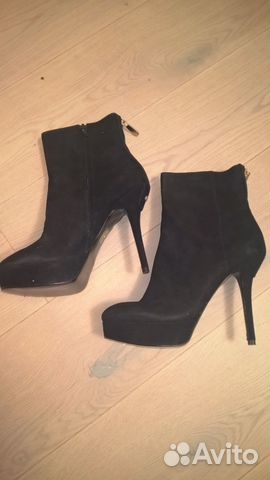 Новые ботильоны Guess