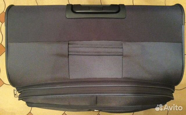 Чемодан Delsey