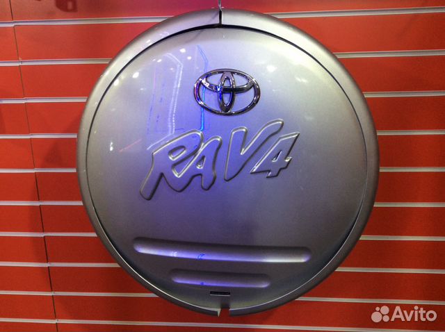 Крышка rav4. Кожух запаски Toyota rav4 1999. Тойота рав 4 чехол запасного колеса. Крышка запасного колеса Toyota rav4. Тойота рав 4 запасное колесо.