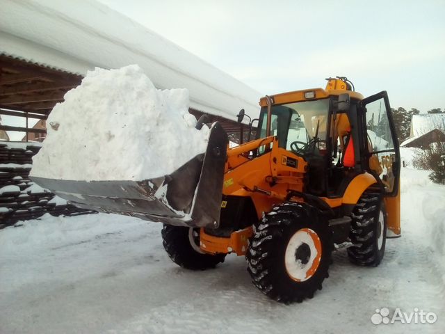 Экскаватор-погрузчик JCB