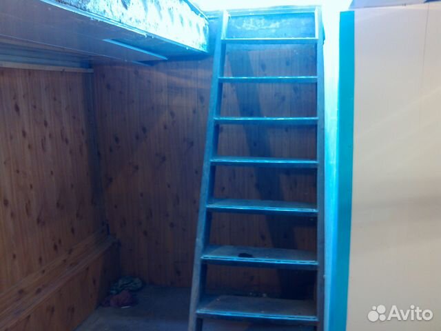 Гараж, > 30 м²