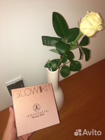 Хайлайтер Anastasia Beverly Hills Хайлайтер Anastasia Beverly Hills