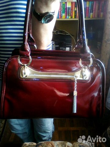 Сумка лакированная