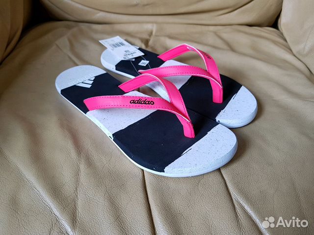Шлепки - сланцы Adidas новые 37.5 р (24 см ) Шлепки - сланцы Adidas новые 37.5 р (24 см )