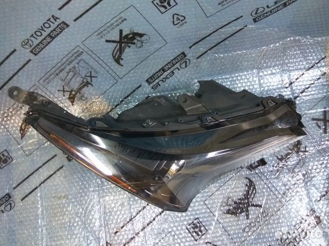 Фара правая лексус nx200 Nx300h Фара правая лексус nx200 Nx300h