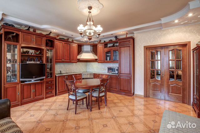 2-к квартира, 113 м², 3/7 эт. 2-к квартира, 113 м², 3/7 эт.