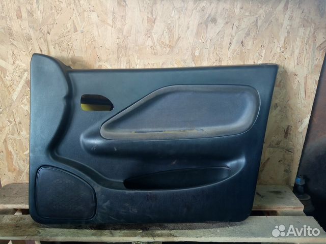 Обшивка двери правая Chery Amulet 1.6 седан