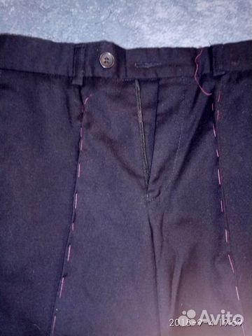 Брюки 2 пары школьные 140 см, жилет, жакет