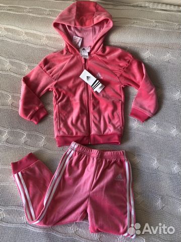 Новый костюм Adidas р.3-4 года Новый костюм Adidas р.3-4 года