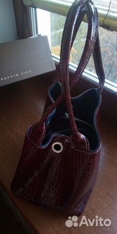 Вишнёвая кожаная сумка Италия