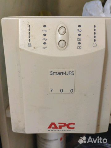 Apc smart ups 700. APC Smart 700. ИБП 700ва. Ирб смарт ups 700. Ups ИБП 700 какой синусод выдаёт.