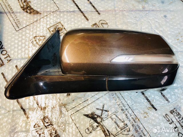 Левое зеркало Hyundai Genesis
